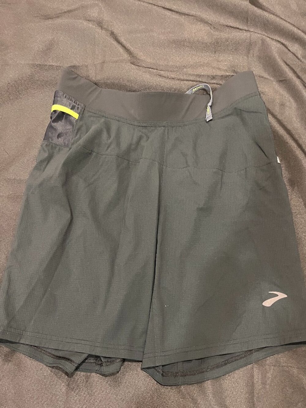 Brooks Black Running Shorts Women's L Activewear Performance Sporty Athleisure